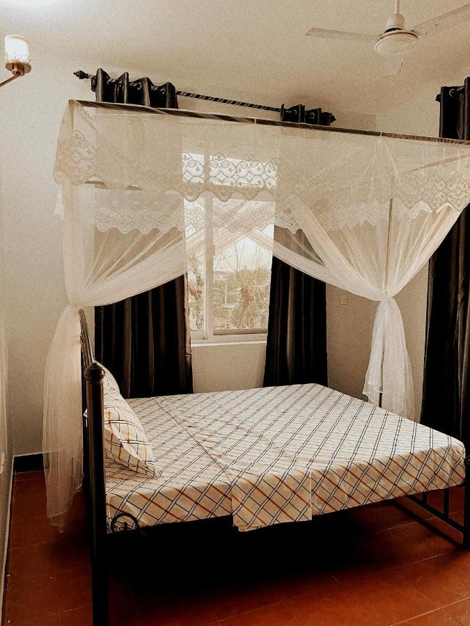 Haika Home Lodge Dar es Salaam Esterno foto