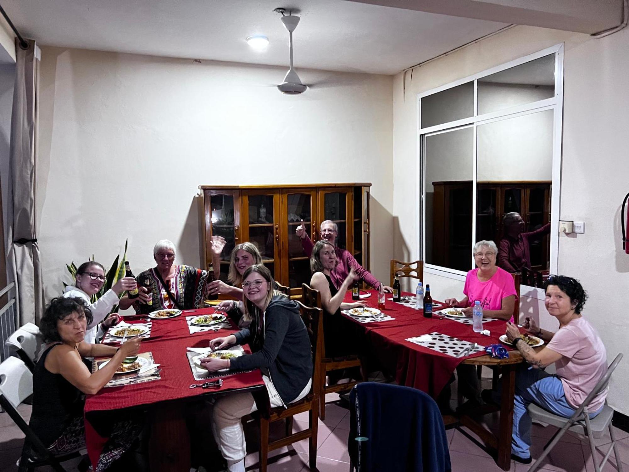Haika Home Lodge Dar es Salaam Esterno foto